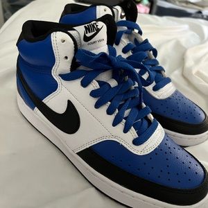 Nike Men's Court Vision Mid Sneaker